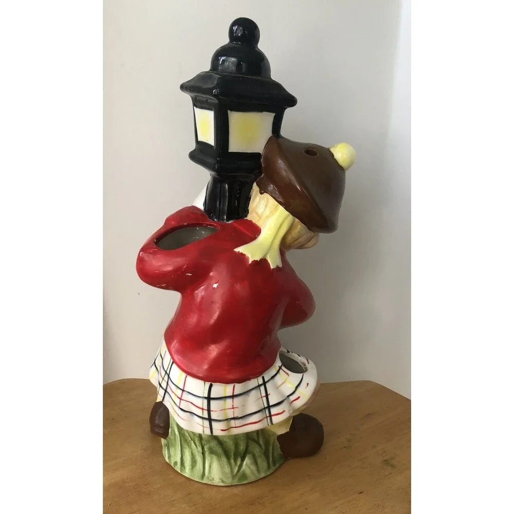 N/A vintage ceramic